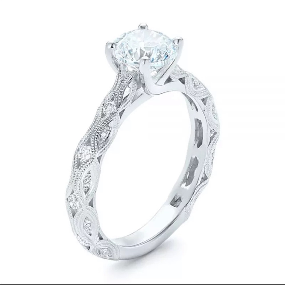 New 925 Silver Exquisitely Carved Diamond Ring